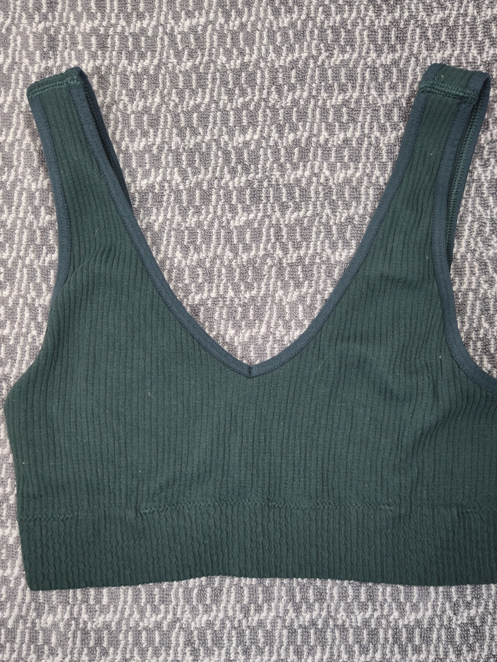 Aerie Green Ribbed V-Neck Tank Bralette Sports Bra